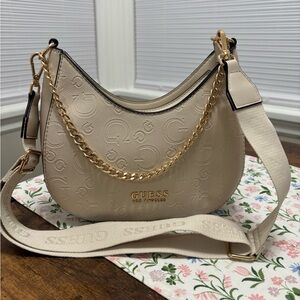Guess Crossbody & Shoulder Bag